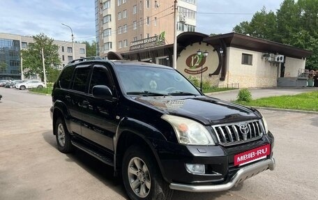 Toyota Land Cruiser Prado 120 рестайлинг, 2006 год, 2 199 999 рублей, 2 фотография