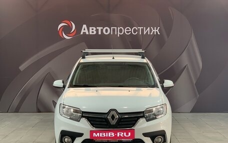 Renault Logan II, 2019 год, 1 050 000 рублей, 2 фотография