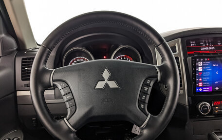 Mitsubishi Pajero IV, 2019 год, 3 500 000 рублей, 22 фотография
