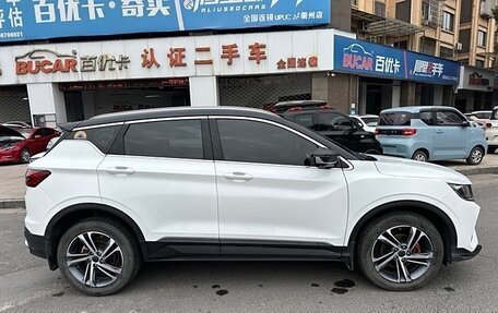 Geely Coolray I, 2022 год, 1 590 000 рублей, 3 фотография