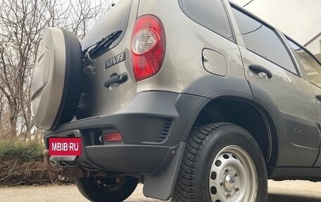 Chevrolet Niva I рестайлинг, 2013 год, 590 000 рублей, 7 фотография