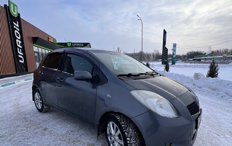 Toyota Yaris III рестайлинг, 2007 год, 585 000 рублей, 6 фотография