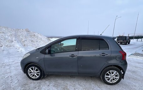 Toyota Yaris III рестайлинг, 2007 год, 585 000 рублей, 3 фотография