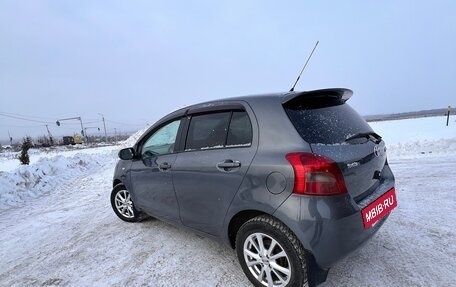 Toyota Yaris III рестайлинг, 2007 год, 585 000 рублей, 7 фотография