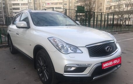 Infiniti QX50 I рестайлинг, 2017 год, 2 600 000 рублей, 3 фотография