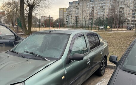 Renault Symbol I, 2004 год, 200 000 рублей, 2 фотография