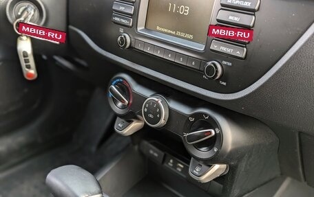 KIA Rio IV, 2020 год, 1 635 000 рублей, 25 фотография