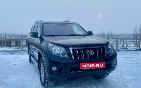 Toyota Land Cruiser Prado 150 рестайлинг 2, 2013 год, 2 910 000 рублей, 2 фотография