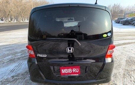 Honda Freed I, 2010 год, 1 189 000 рублей, 17 фотография