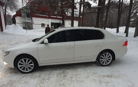Skoda Superb III рестайлинг, 2010 год, 1 250 000 рублей, 4 фотография
