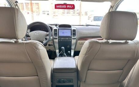 Toyota Land Cruiser Prado 120 рестайлинг, 2006 год, 2 200 000 рублей, 13 фотография