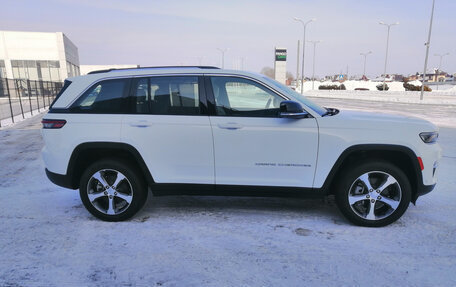 Jeep Grand Cherokee, 2023 год, 8 750 000 рублей, 3 фотография