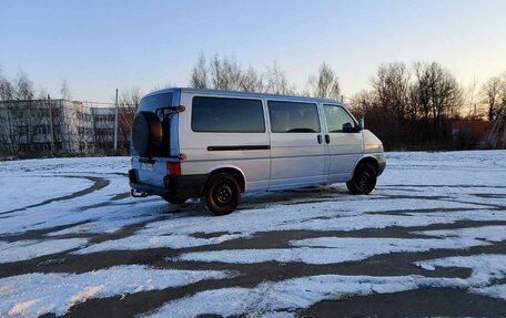 Volkswagen Caravelle T4, 2003 год, 1 165 000 рублей, 8 фотография