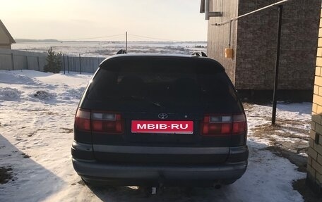 Toyota Caldina, 1993 год, 370 000 рублей, 1 фотография