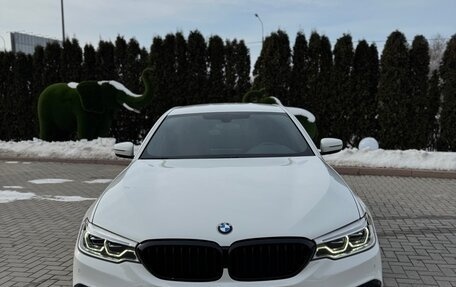 BMW 5 серия, 2017 год, 3 890 000 рублей, 2 фотография