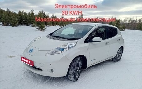 Nissan Leaf I, 2016 год, 870 000 рублей, 1 фотография