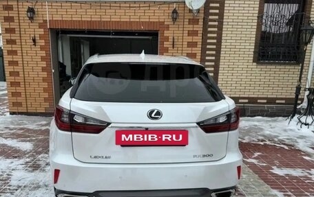 Lexus RX IV рестайлинг, 2018 год, 4 999 000 рублей, 3 фотография