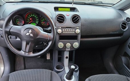 Mitsubishi Colt VI рестайлинг, 2008 год, 400 000 рублей, 10 фотография