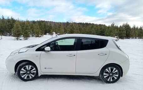 Nissan Leaf I, 2016 год, 870 000 рублей, 3 фотография