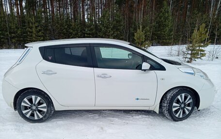 Nissan Leaf I, 2016 год, 870 000 рублей, 8 фотография