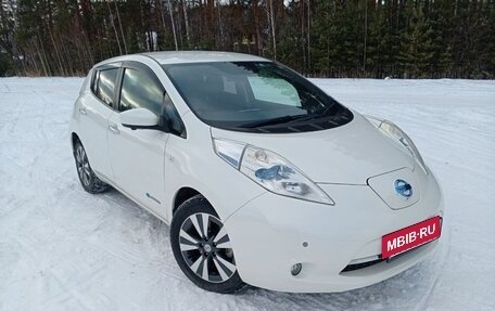 Nissan Leaf I, 2016 год, 870 000 рублей, 7 фотография