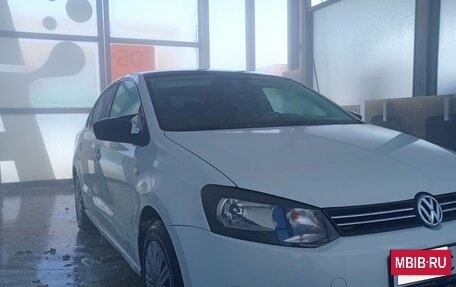 Volkswagen Polo VI (EU Market), 2015 год, 880 000 рублей, 5 фотография