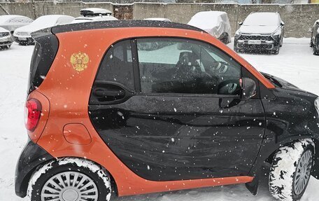 Smart Fortwo III, 2018 год, 1 350 000 рублей, 3 фотография