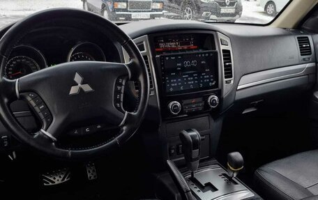 Mitsubishi Pajero IV, 2015 год, 3 450 000 рублей, 8 фотография