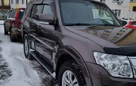 Mitsubishi Pajero IV, 2015 год, 3 450 000 рублей, 5 фотография