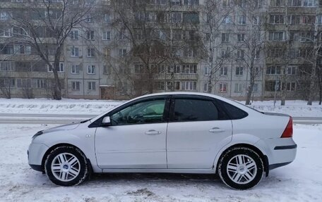 Ford Focus II рестайлинг, 2005 год, 410 000 рублей, 3 фотография