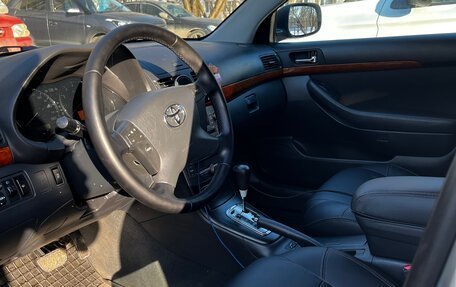 Toyota Avensis III рестайлинг, 2006 год, 800 000 рублей, 6 фотография