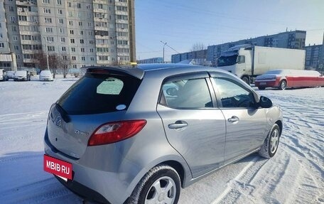 Mazda Demio III (DE), 2009 год, 670 000 рублей, 3 фотография