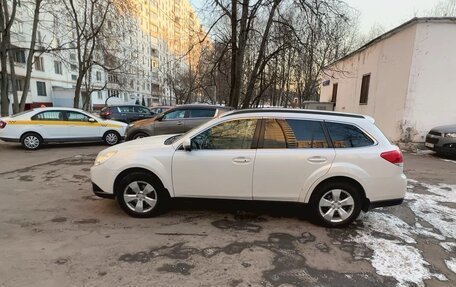 Subaru Outback IV рестайлинг, 2011 год, 2 300 000 рублей, 2 фотография