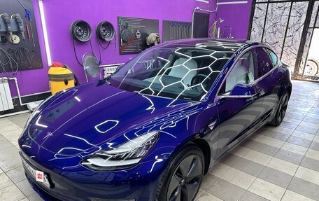 Tesla Model 3 I, 2018 год, 3 040 000 рублей, 2 фотография