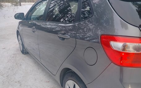 KIA Rio III рестайлинг, 2015 год, 900 000 рублей, 3 фотография