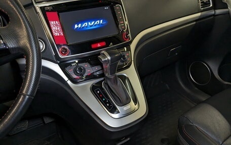 Haval H6, 2017 год, 1 400 000 рублей, 18 фотография