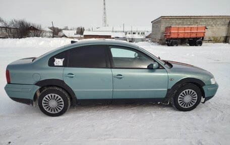 Volkswagen Passat B5+ рестайлинг, 1998 год, 250 000 рублей, 3 фотография