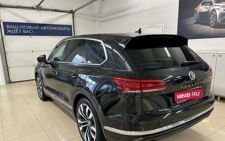 Volkswagen Touareg III, 2019 год, 4 349 000 рублей, 7 фотография