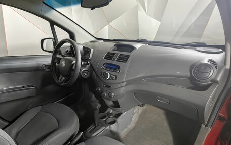 Chevrolet Spark III, 2013 год, 599 000 рублей, 9 фотография