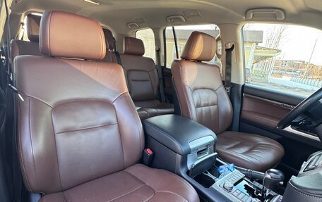 Toyota Land Cruiser 200, 2016 год, 5 900 000 рублей, 28 фотография
