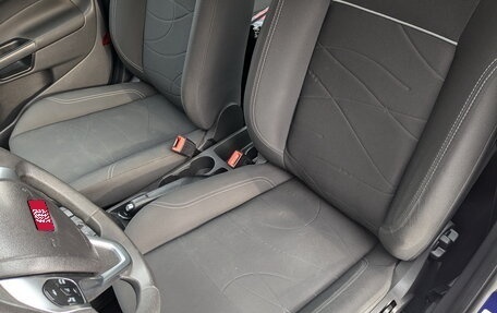Ford Fiesta, 2016 год, 990 000 рублей, 19 фотография
