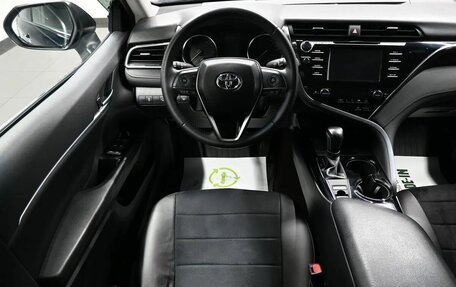 Toyota Camry, 2019 год, 2 445 000 рублей, 13 фотография