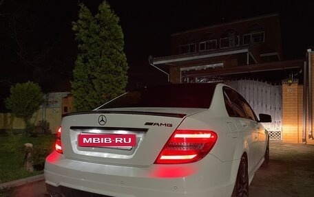 Mercedes-Benz C-Класс, 2013 год, 1 950 000 рублей, 10 фотография