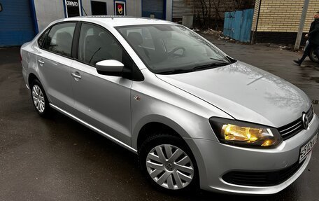 Volkswagen Polo VI (EU Market), 2013 год, 850 000 рублей, 3 фотография