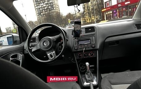 Volkswagen Polo VI (EU Market), 2013 год, 850 000 рублей, 6 фотография