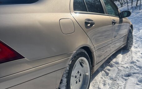 Mercedes-Benz C-Класс, 2004 год, 1 110 000 рублей, 10 фотография