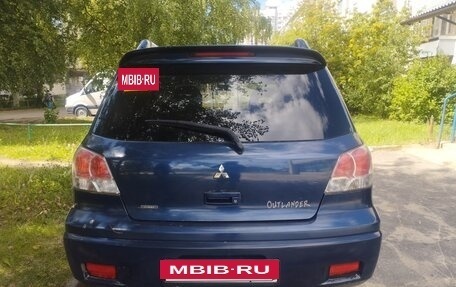 Mitsubishi Outlander III рестайлинг 3, 2003 год, 420 000 рублей, 4 фотография