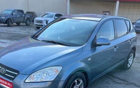 KIA cee'd I рестайлинг, 2008 год, 704 000 рублей, 3 фотография