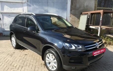 Volkswagen Touareg III, 2010 год, 2 000 000 рублей, 4 фотография