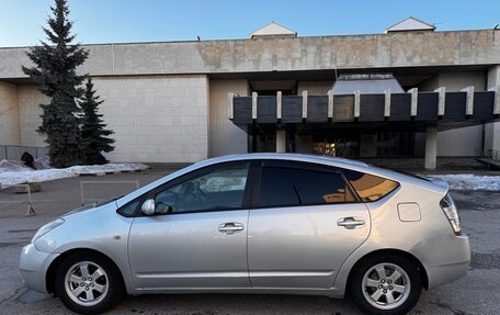 Toyota Prius, 2005 год, 620 000 рублей, 9 фотография